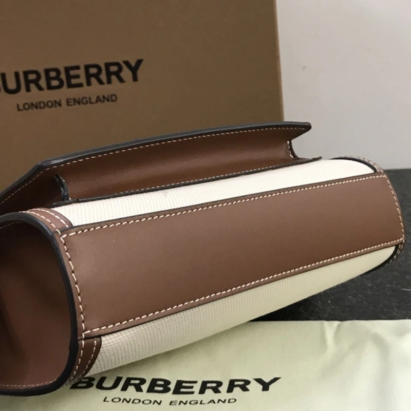 Burberry Top Handle Bags 4237F-0100