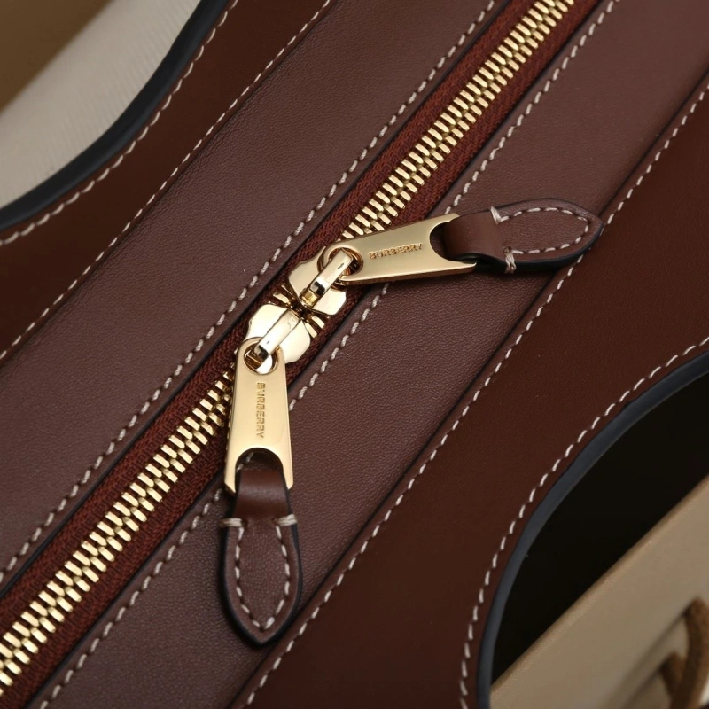 Burberry Top Handle Bags 4237F-0109