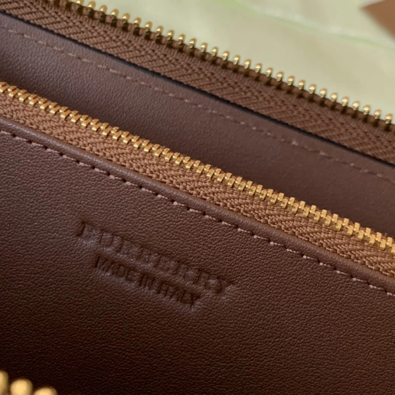 Burberry Wallets 4237F-0117