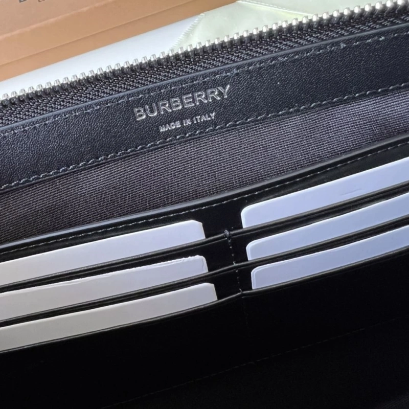 Burberry Wallets 4237F-0121