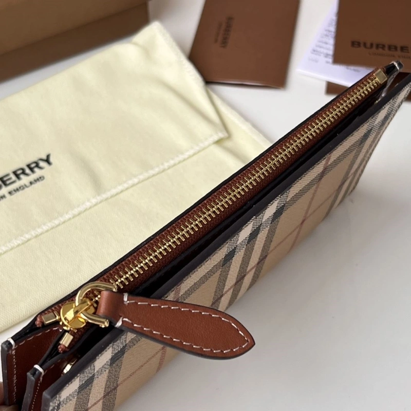 Burberry Wallets 4237F-0123
