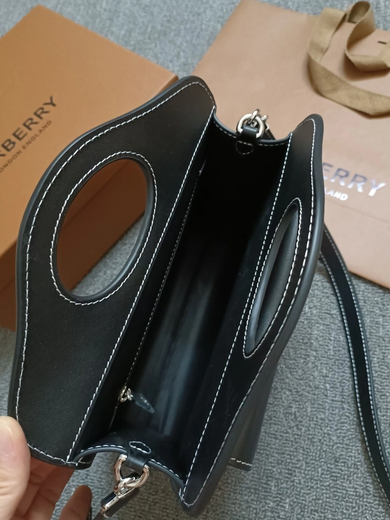 Burberry Top Handle Bags 4237F-0131