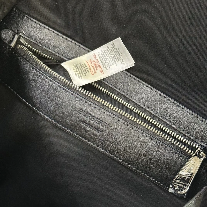 Burberry Backpacks 4237F-0135