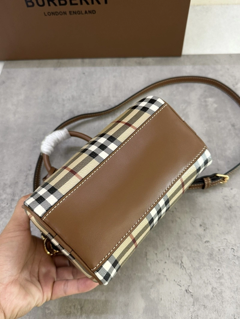 Burberry Speedy Bags 4237F-0138