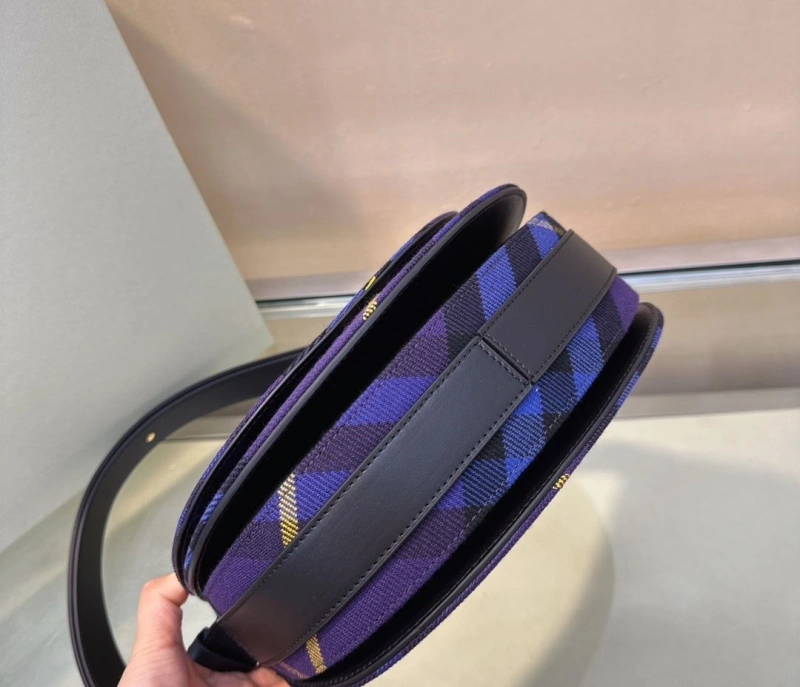 Burberry Top Handle Bags 4237F-0154