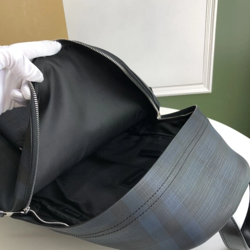 Burberry Backpacks 4237F-0162