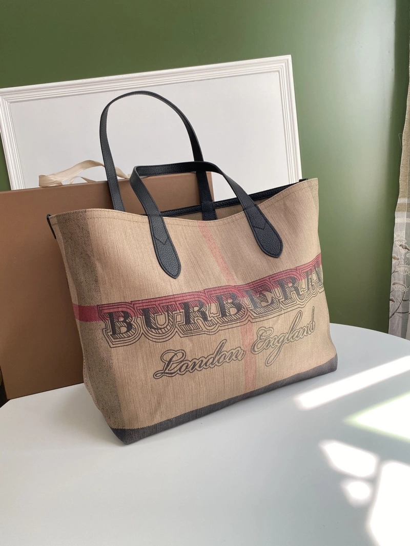 Burberry Shopping Bags 4237F-0186