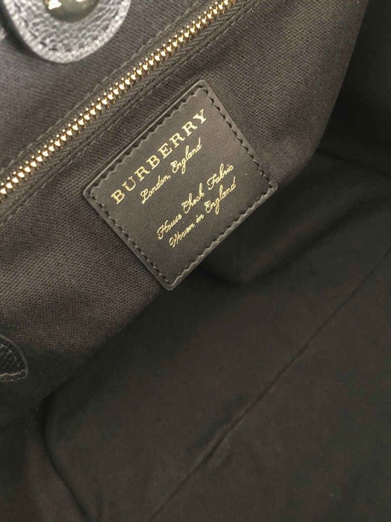 Burberry Shopping Bags 4237F-0199