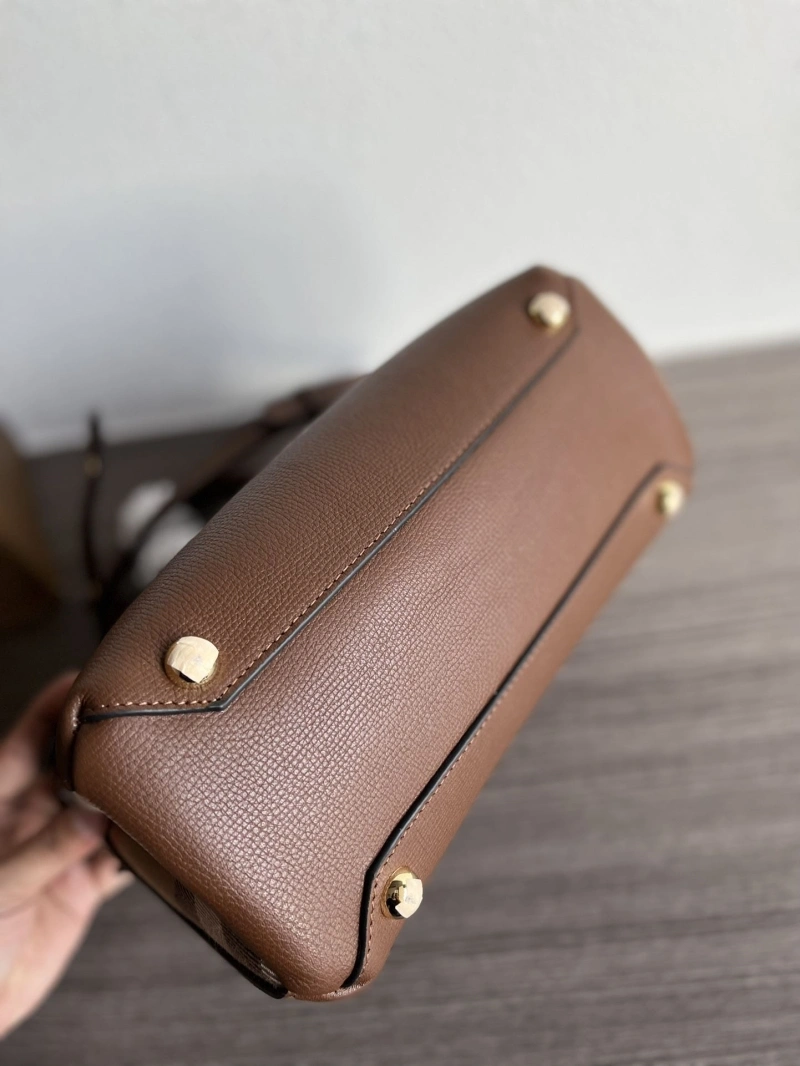 Burberry Top Handle Bags 4237F-0204