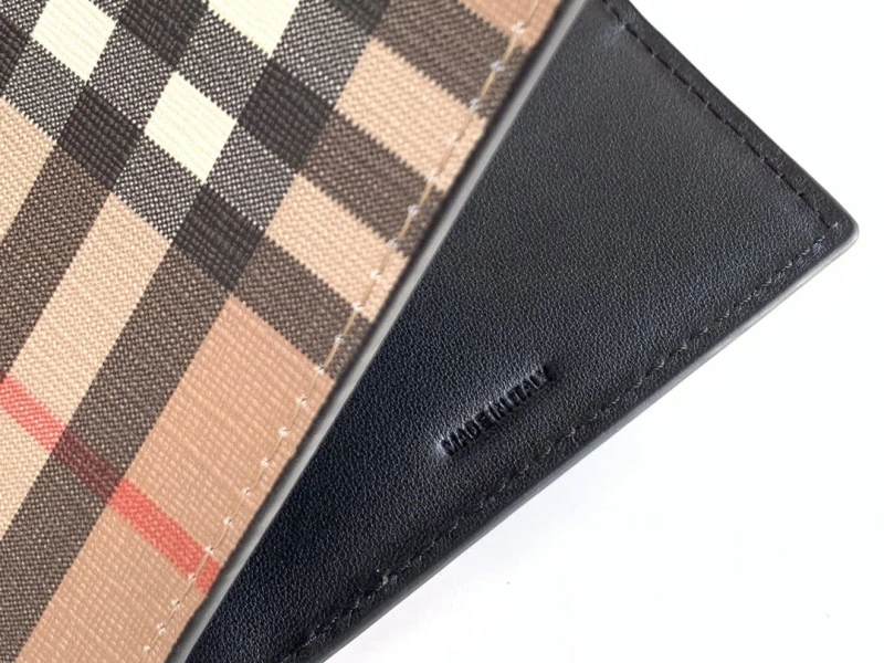 Burberry Wallets 4237F-0212