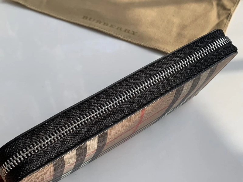 Burberry Wallets 4237F-0213