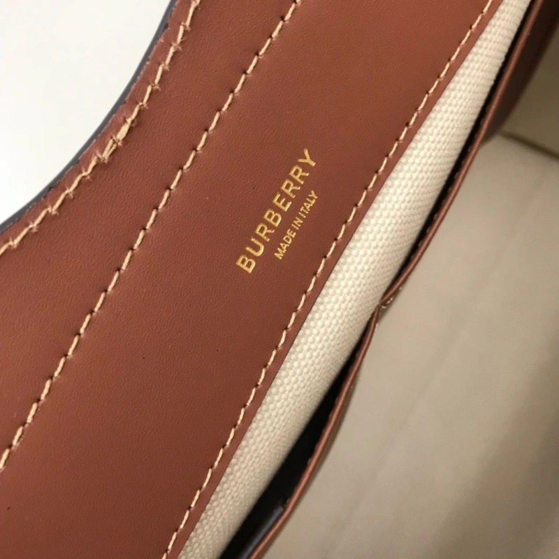 Burberry Top Handle Bags 4237F-0230