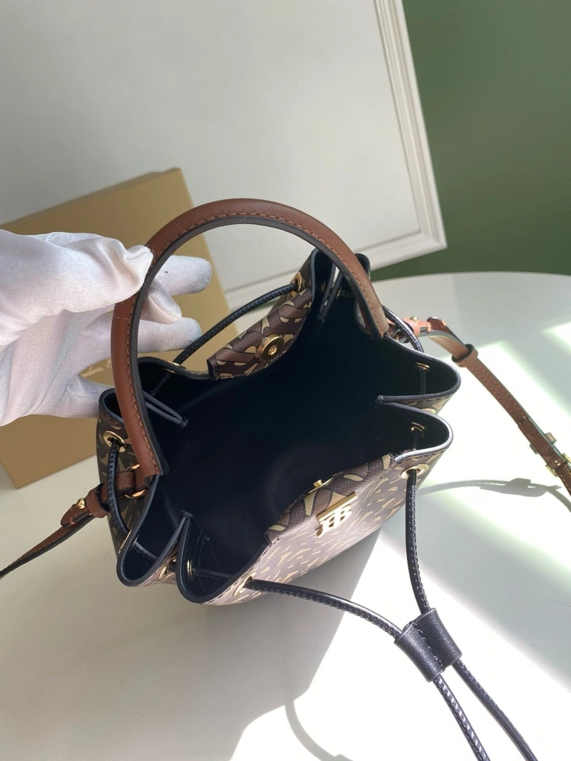 Burberry Bucket Bags 4237F-0242