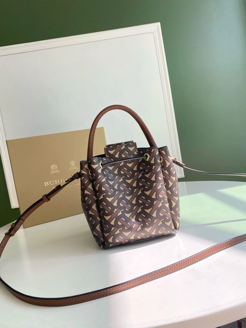 Burberry Bucket Bags 4237F-0242