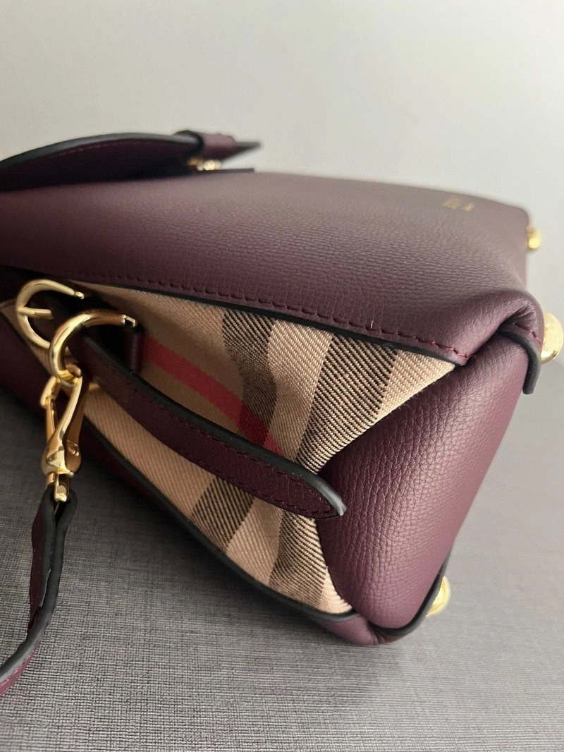 Burberry Top Handle Bags 4237F-0253