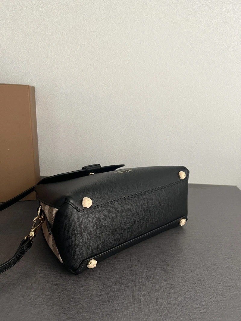 Burberry Top Handle Bags 4237F-0254