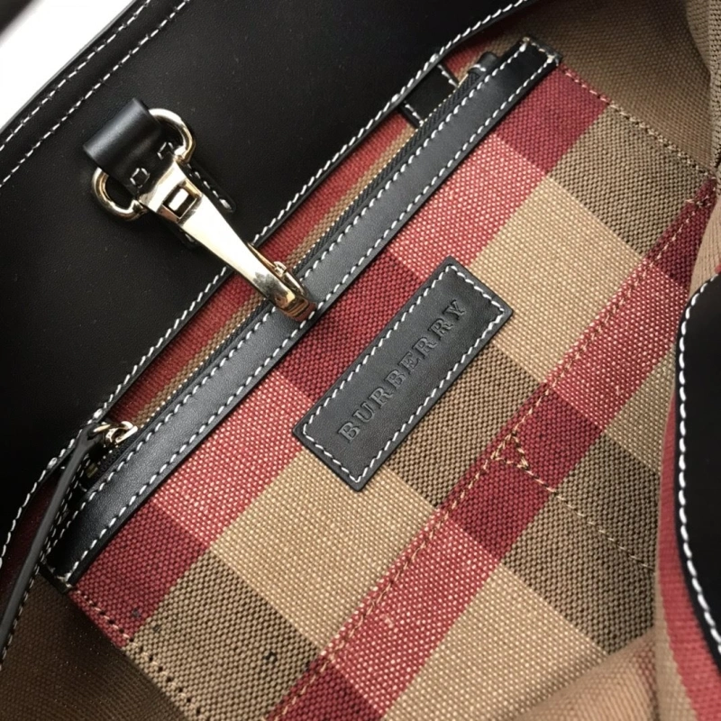 Burberry Shopping Bags 4237F-0258