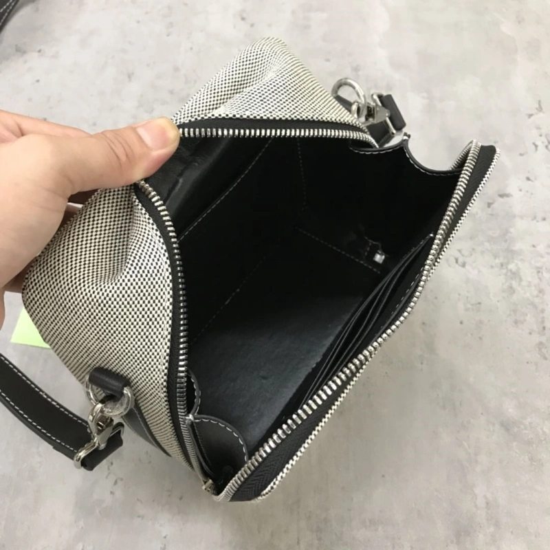 Burberry Top Handle Bags 4237F-0263