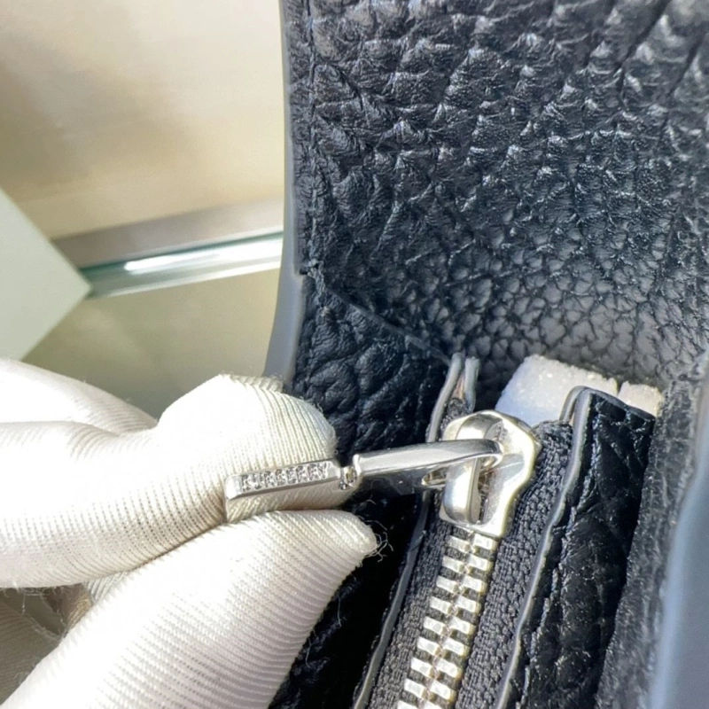 Burberry Top Handle Bags 4237F-0266