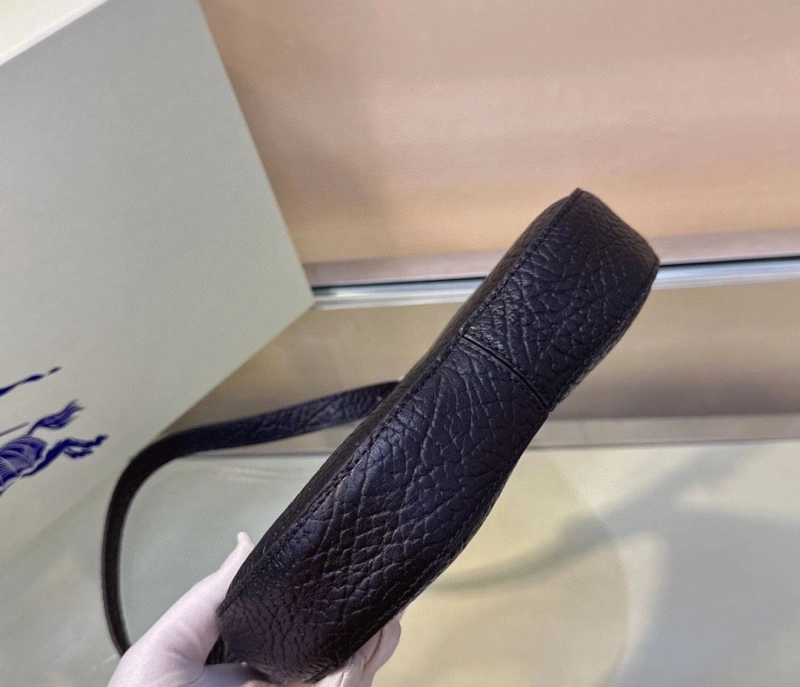 Burberry Top Handle Bags 4237F-0266