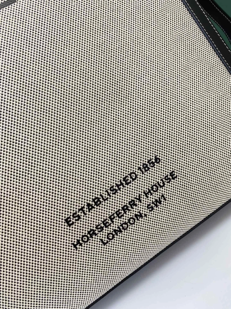 Burberry Shopping Bags 4237F-0272