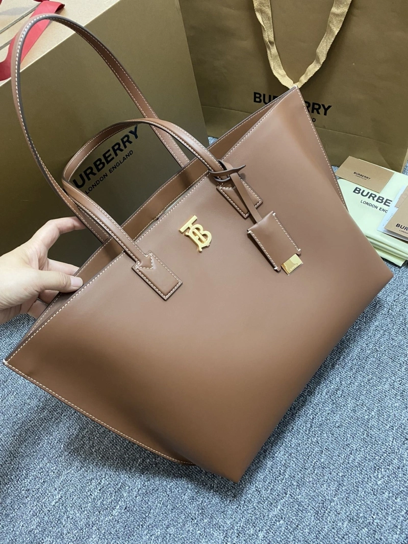 Burberry Shopping Bags 4237F-0286
