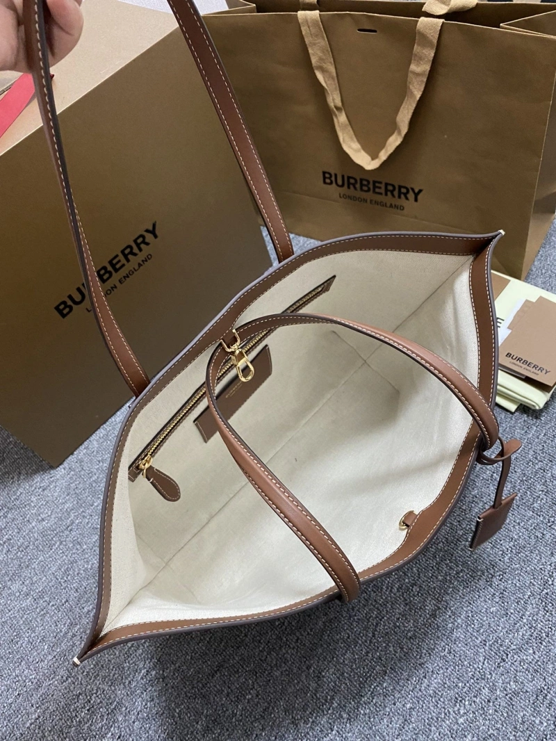 Burberry Shopping Bags 4237F-0286
