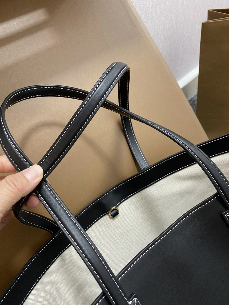 Burberry Shopping Bags 4237F-0287