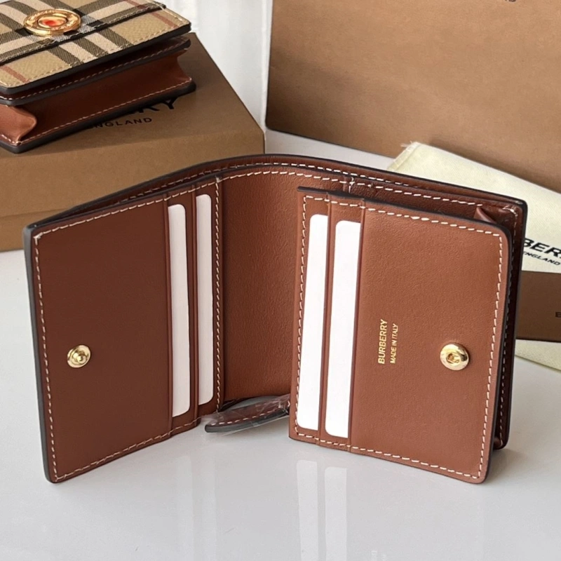 Burberry Wallets 4237F-0288