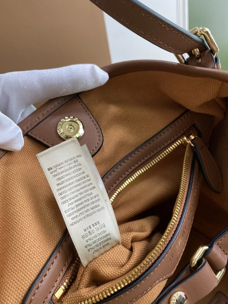 Burberry Shopping Bags 4237F-0305