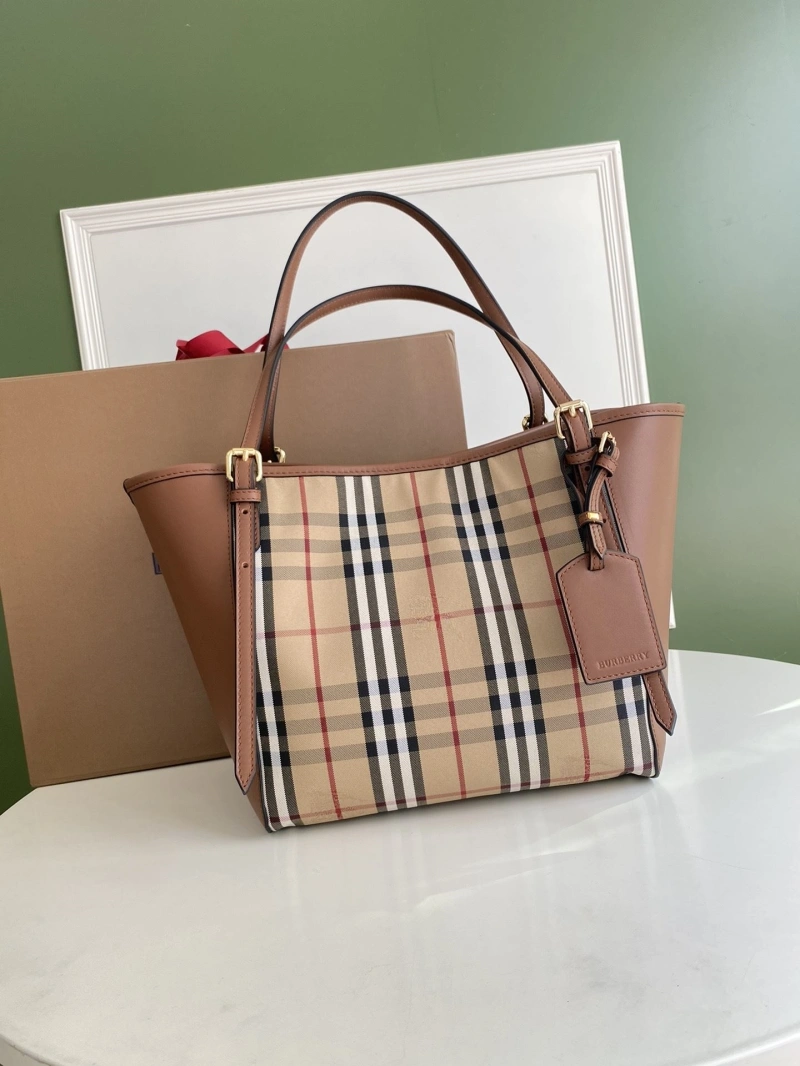 Burberry Shopping Bags 4237F-0309