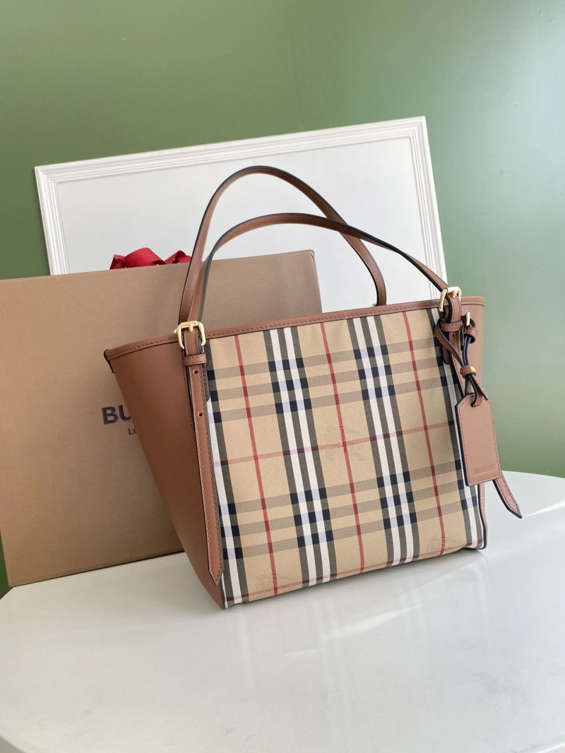 Burberry Shopping Bags 4237F-0309