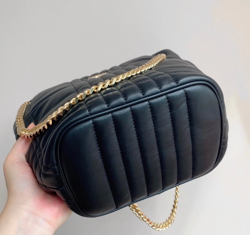 Burberry Shopping Bags 4237F-0323