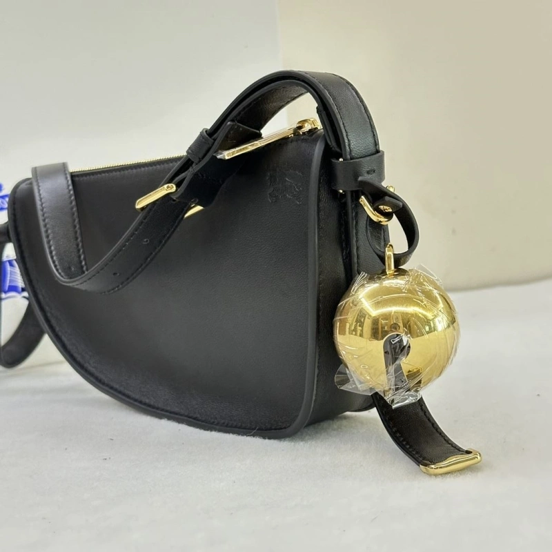 Burberry Top Handle Bags 4237F-0326