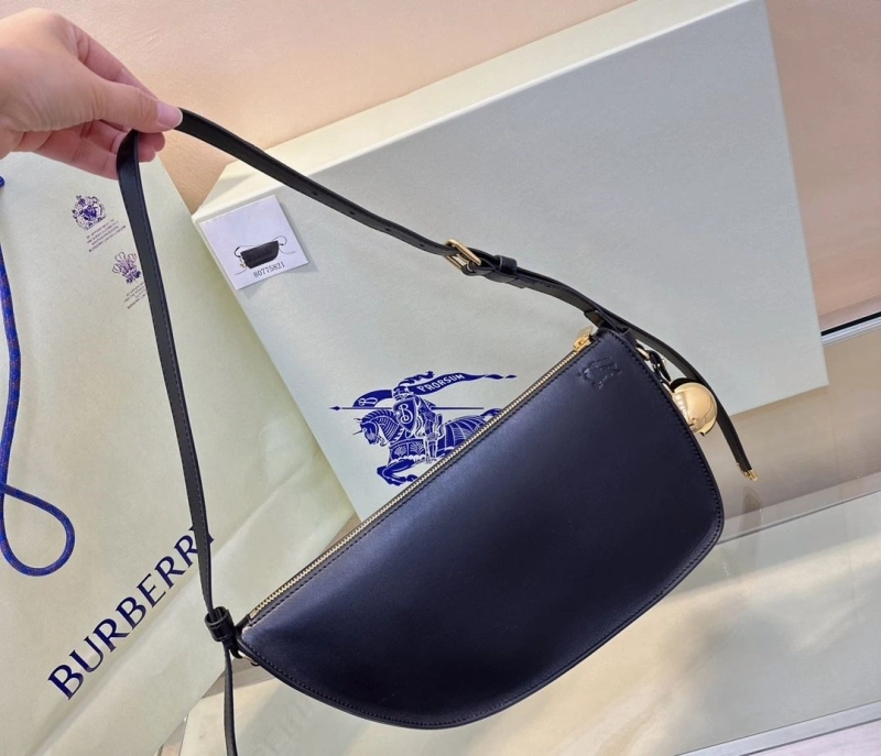 Burberry Top Handle Bags 4237F-0330