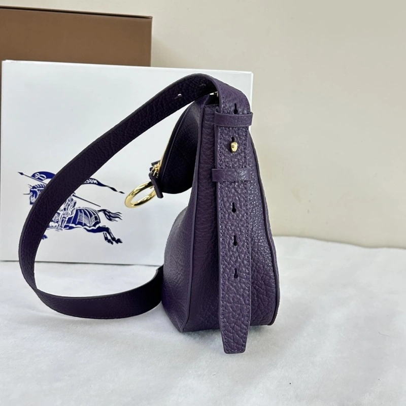 Burberry Top Handle Bags 4237F-0334