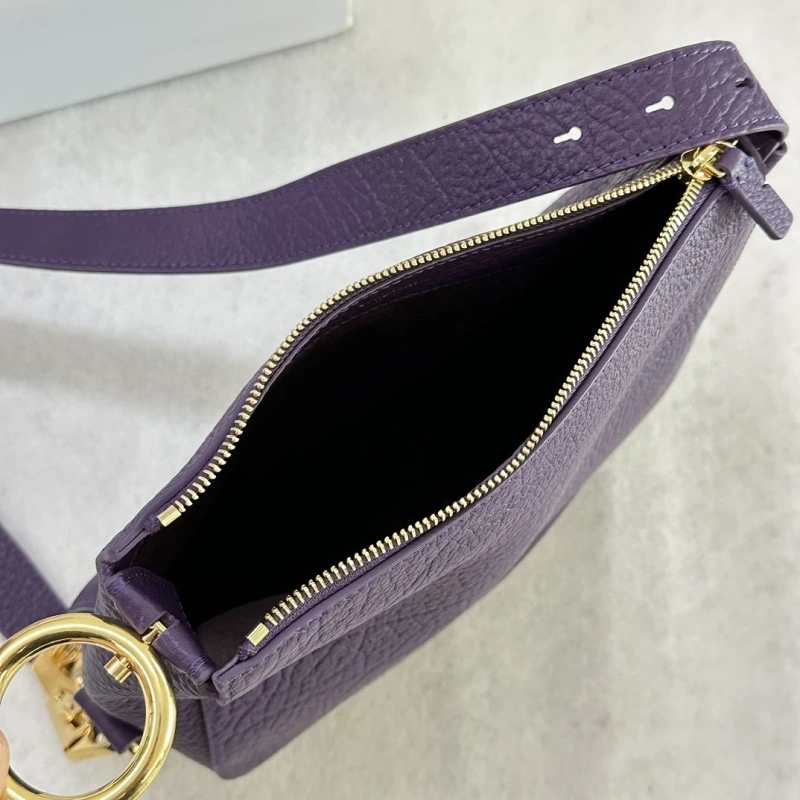 Burberry Top Handle Bags 4237F-0334