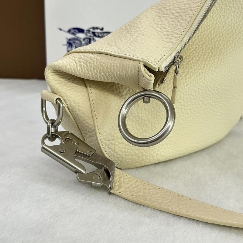 Burberry Top Handle Bags 4237F-0335