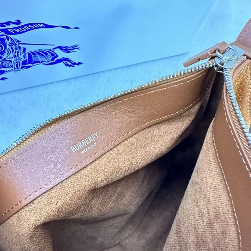 Burberry Top Handle Bags 4237F-0336