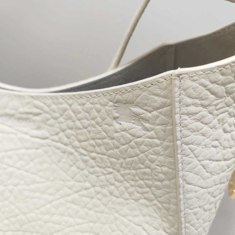 Burberry Top Handle Bags 4237F-0342