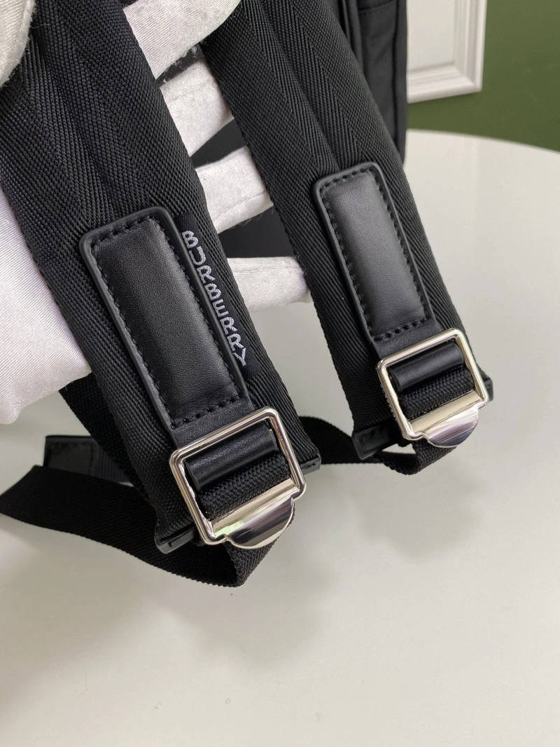 Burberry Backpacks 4237F-0350