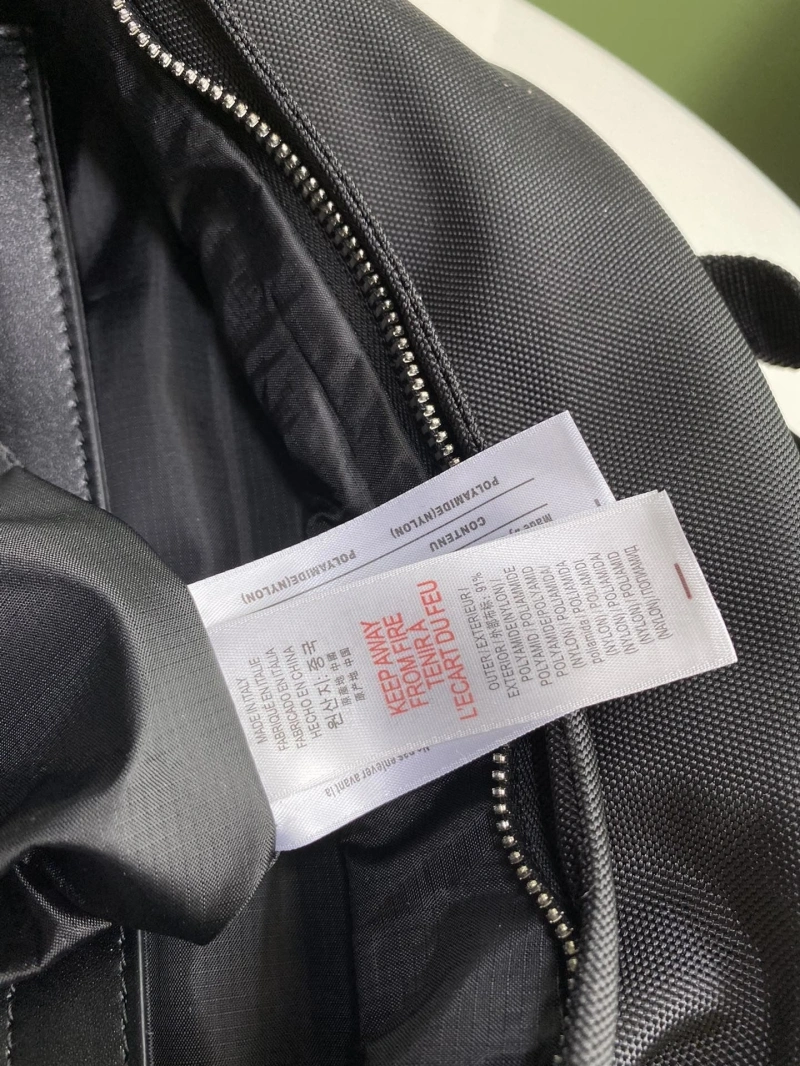 Burberry Backpacks 4237F-0351