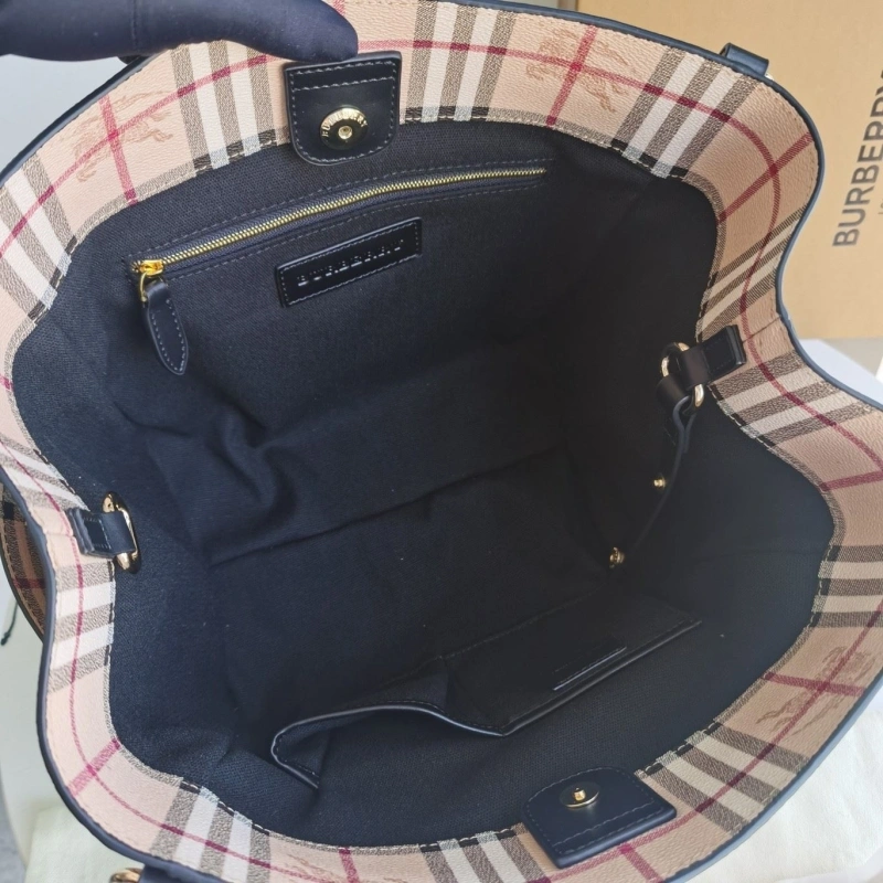 Burberry Shopping Bags 4237F-0377