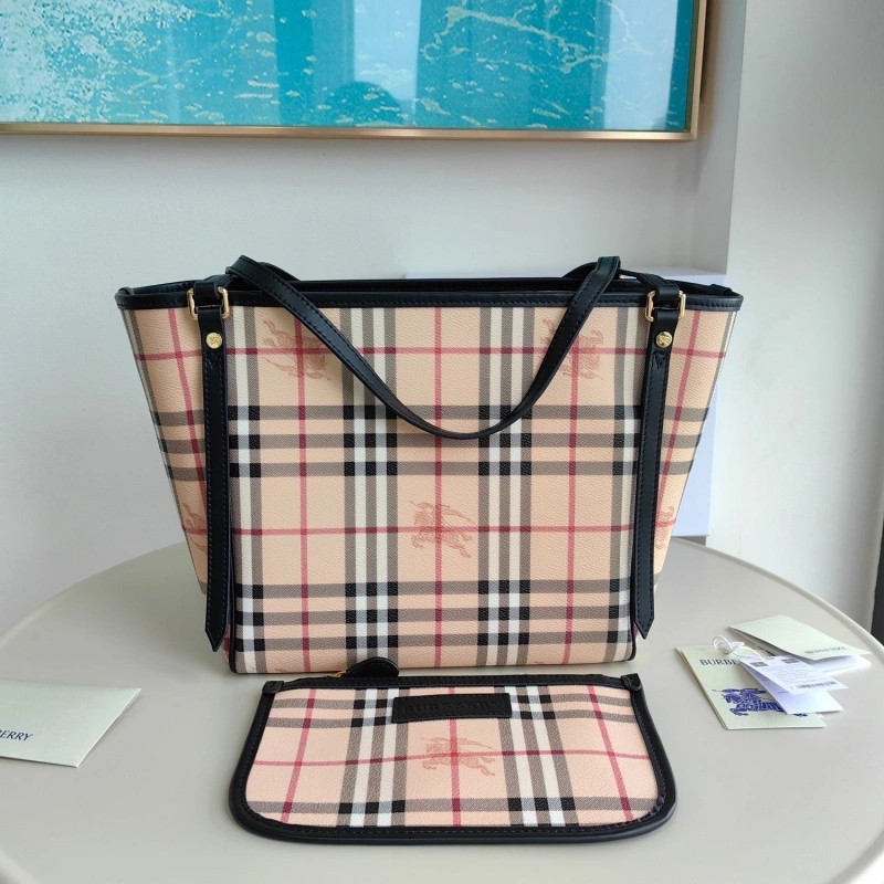 Burberry Shopping Bags 4237F-0380