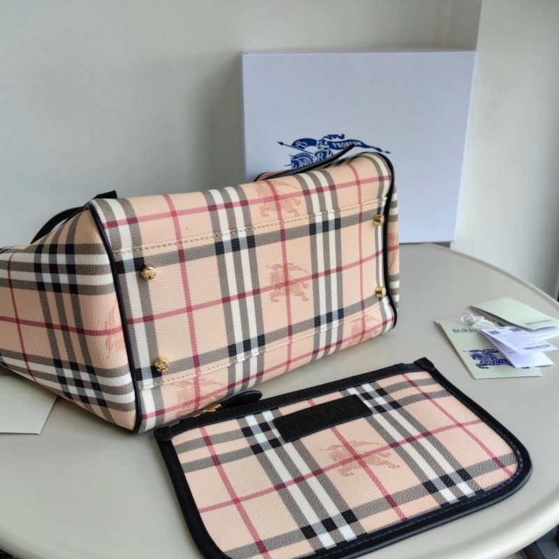 Burberry Shopping Bags 4237F-0380