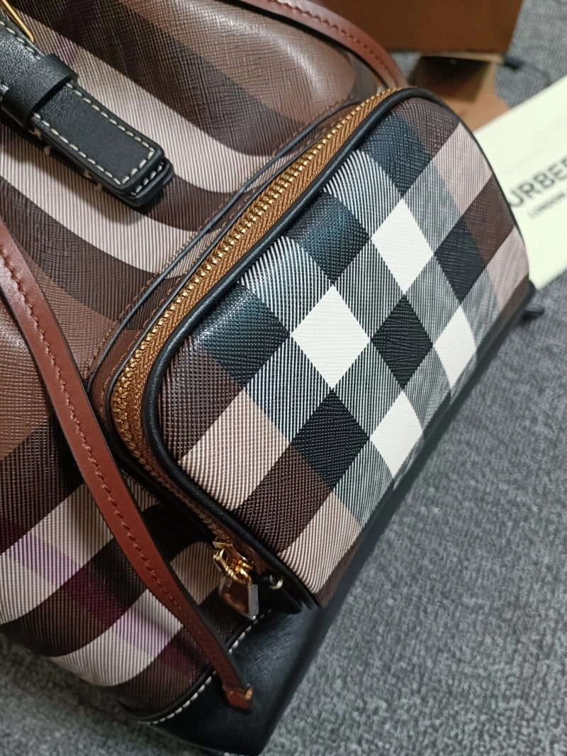Burberry Backpacks 4237F-0383