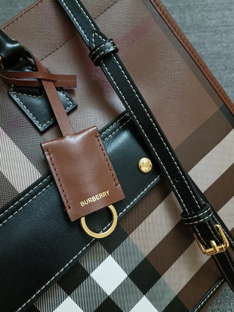 Burberry Shopping Bags 4237F-0384