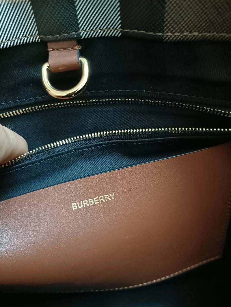 Burberry Shopping Bags 4237F-0384