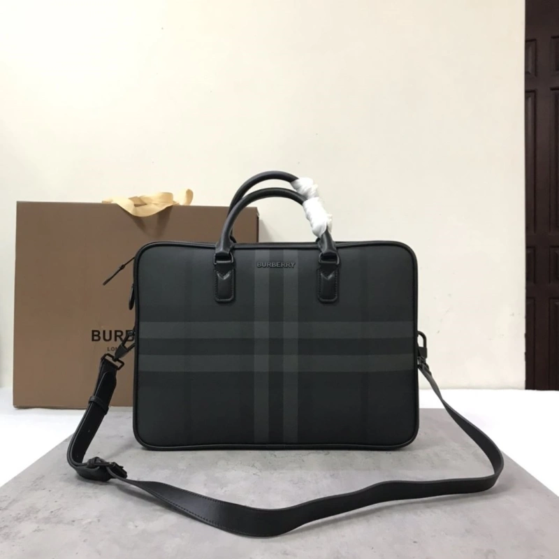 Mens Burberry Briefcases 4237F-0400