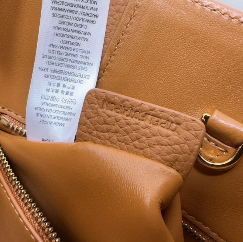 Burberry Top Handle Bags 4237F-0432